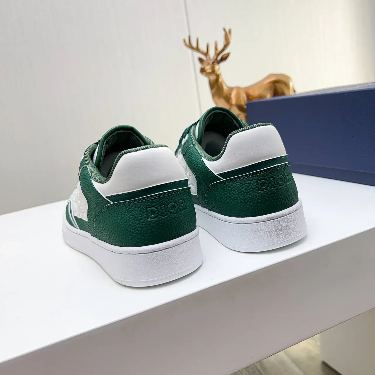 Dior B23 Vert et Blanc Sneakers Lifestyle Embossé Oblique 4