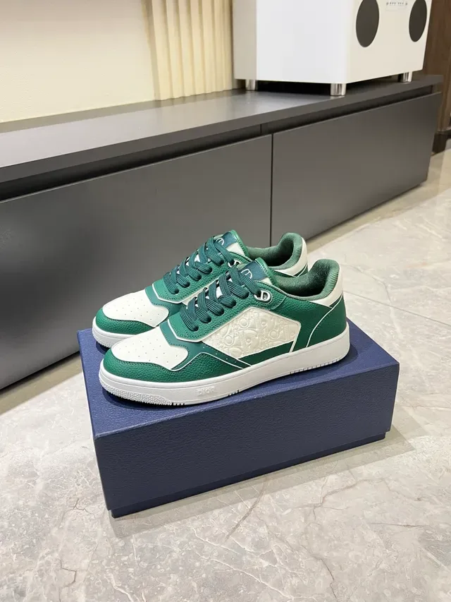 Dior B23 Green and White Panelled Lifestyle Sneakers 4