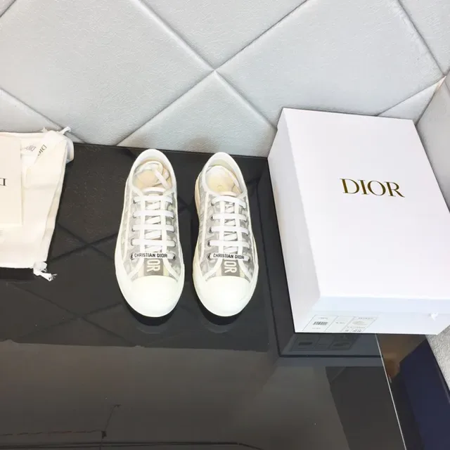 Dior B23 Monogram Print White Lifestyle Sneakers 2