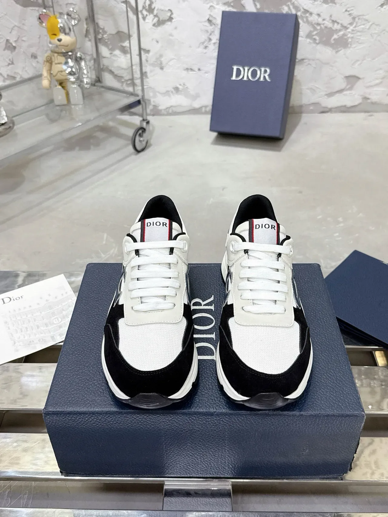 Dior B23 White Black Navy Lifestyle Sneakers 3
