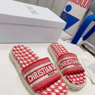 Dior B27 Slide Red and White Houndstooth Slippers