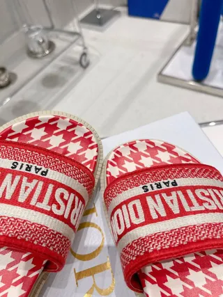 Dior B27 Slide Red and White Houndstooth Slippers 2