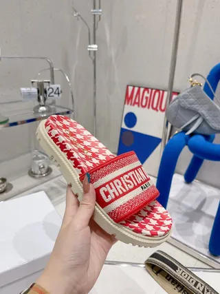 Dior B27 Slide Red and White Houndstooth Slippers 9