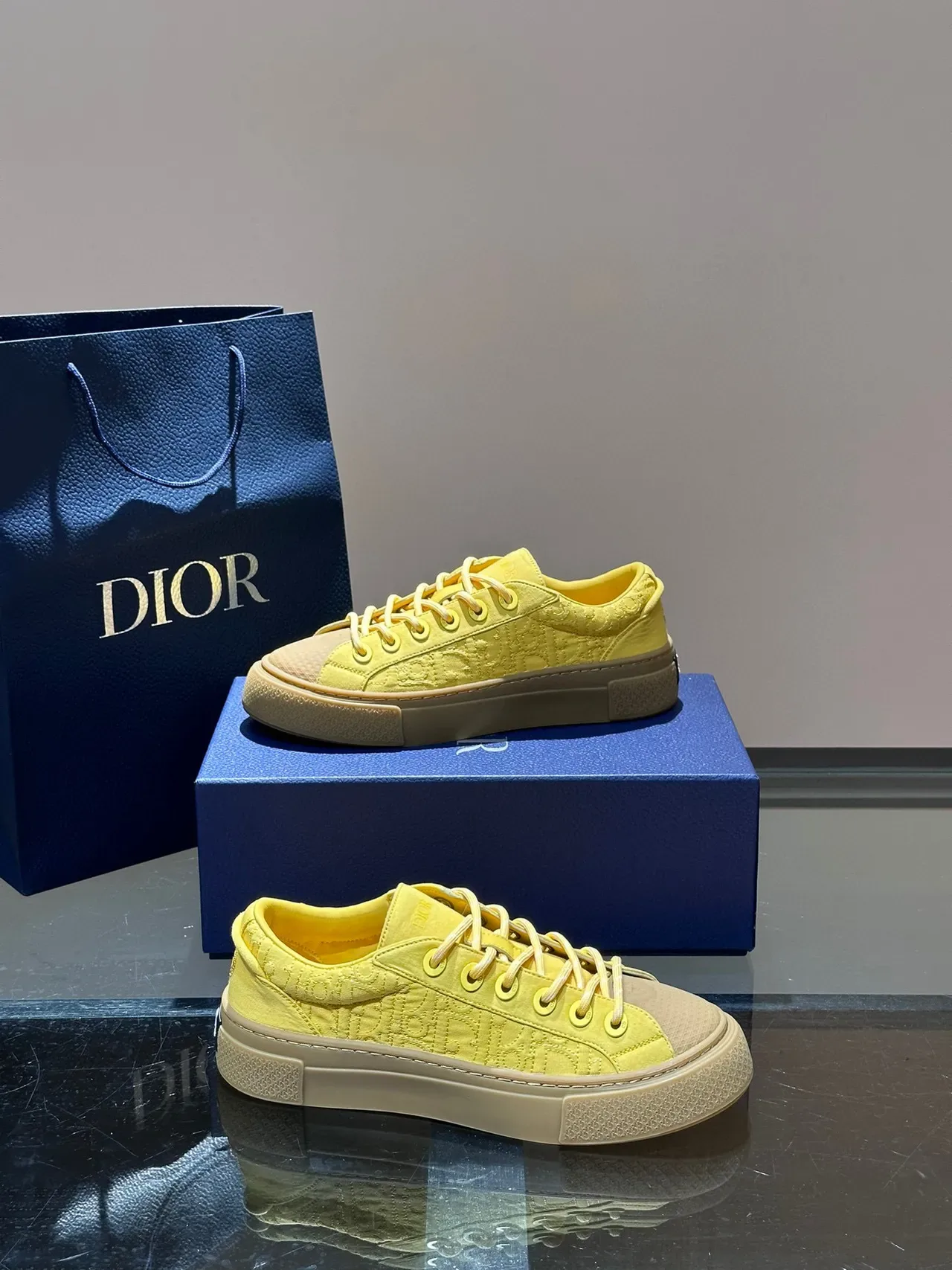 Dior B27 पीला भूरा एम्बॉस्ड मोनोग्राम ऊपरी लो-टॉप प्लेटफॉर्म सिल्हूट लाइफस्टाइल स्नीकर 7