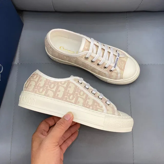 Dior Chaussures Lifestyle Beige et Blanc Monogrammées en Toile Low-Top 3