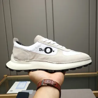 Dior Sneakers Beige Blanc En Daim Et Nylon Panelées Semelle Chunky De Plateforme Style Lifestyle