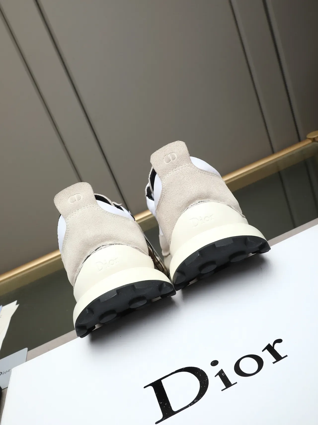 Dior Zapatillas Beige Blanco Ante Y Nylon Paneladas Suela Plataforma Chunky Estilo Lifestyle 3
