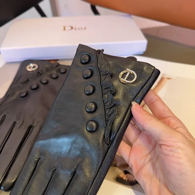 Dior Black Button-Accented Back Leather Gloves 4