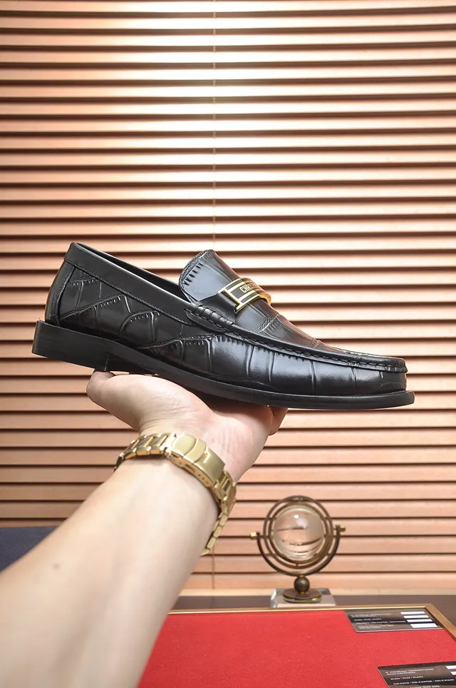 Dior Black Gold Crocodile-Embossed Leather Plaque Detail Loafer 5