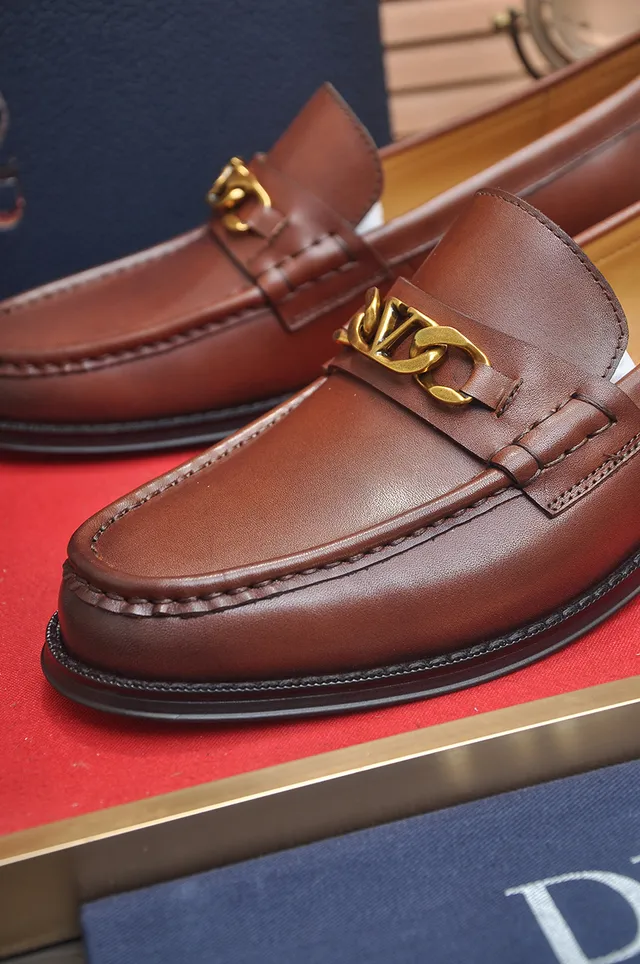 Dior Brown Gold Polished Leather Chain-Link Strap Loafer 2