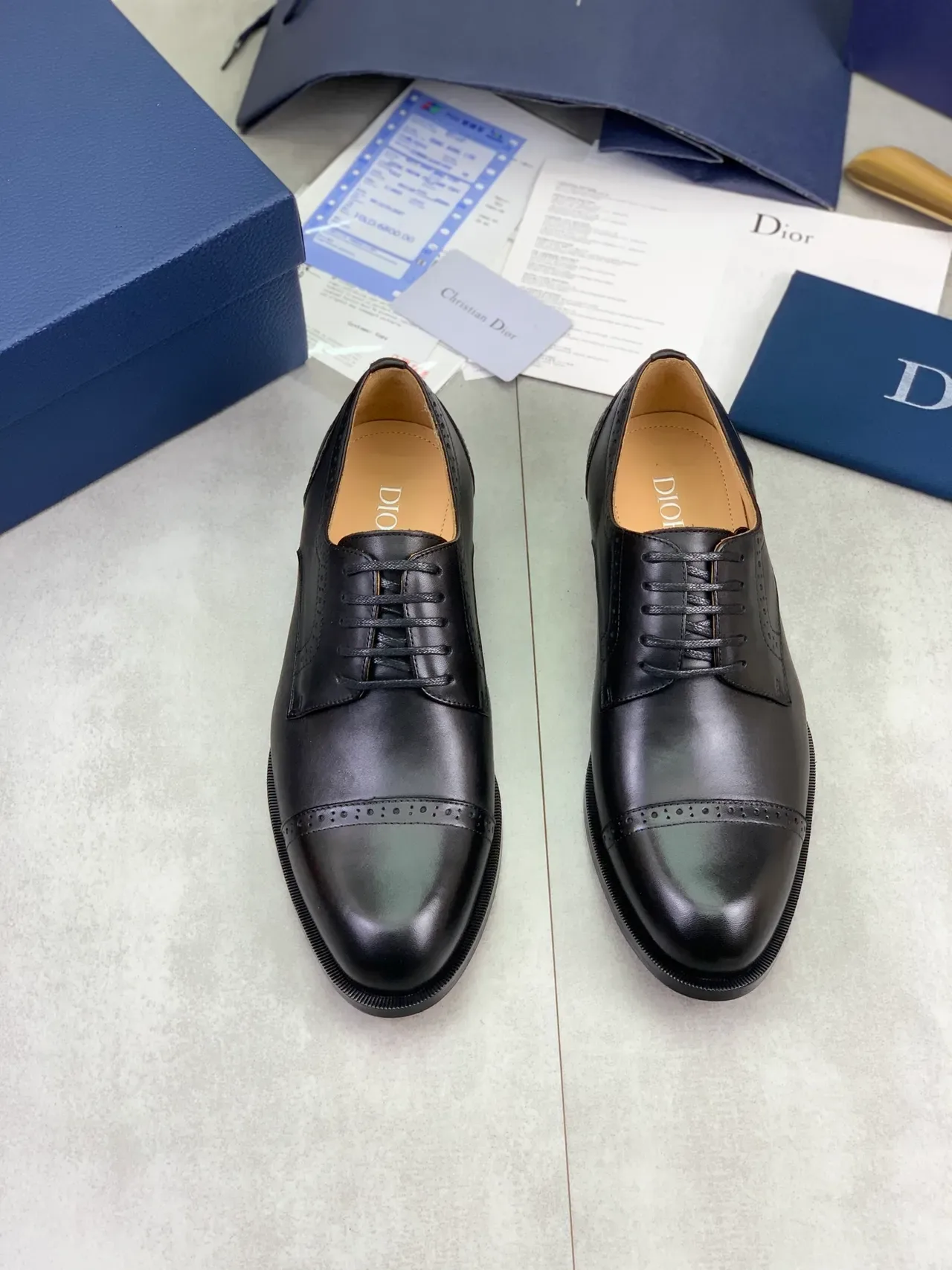 Dior Zapatos Oxford Brogue con punta en tapa 5