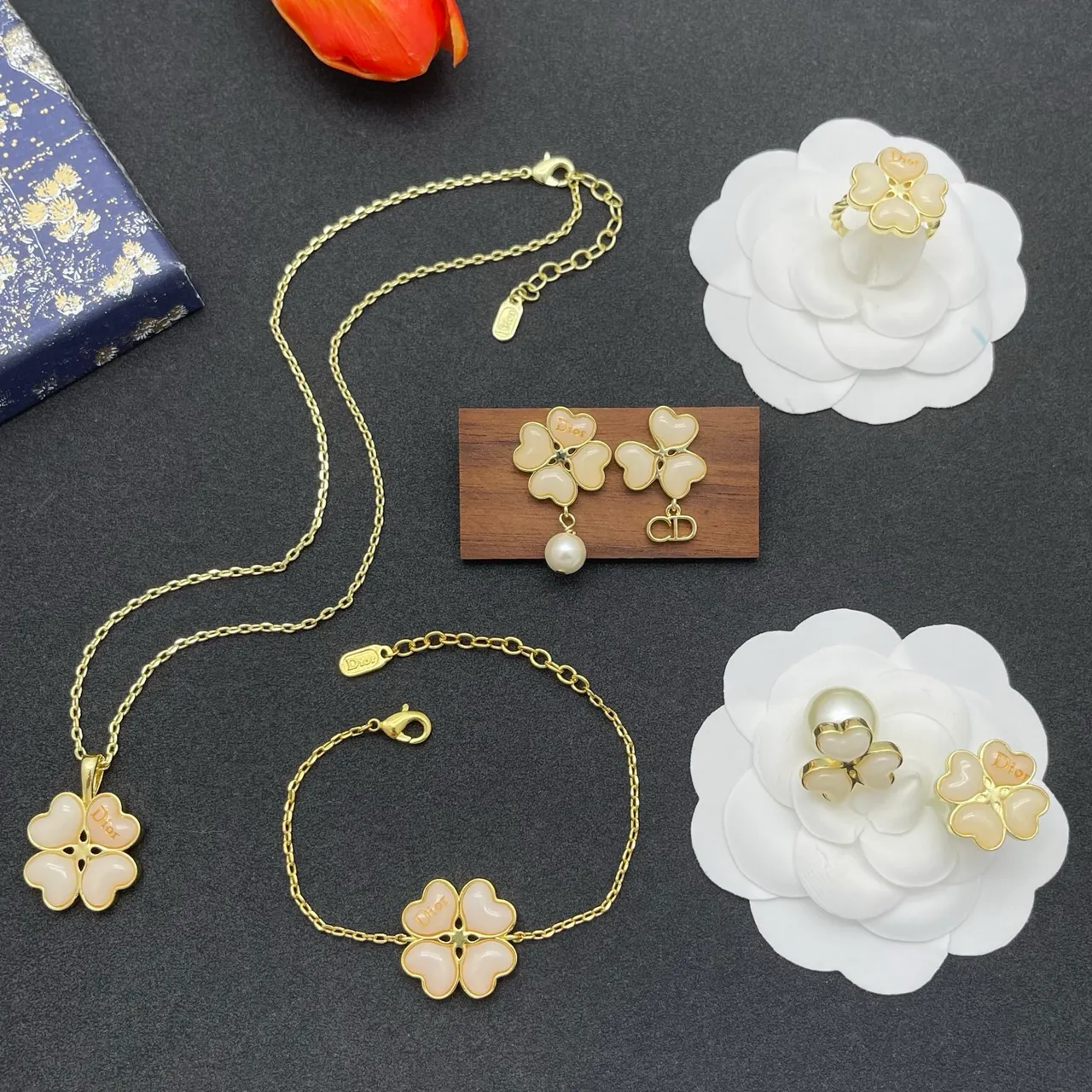 Dior Four-Heart Floral Motif Ivory and Gold Ring 2