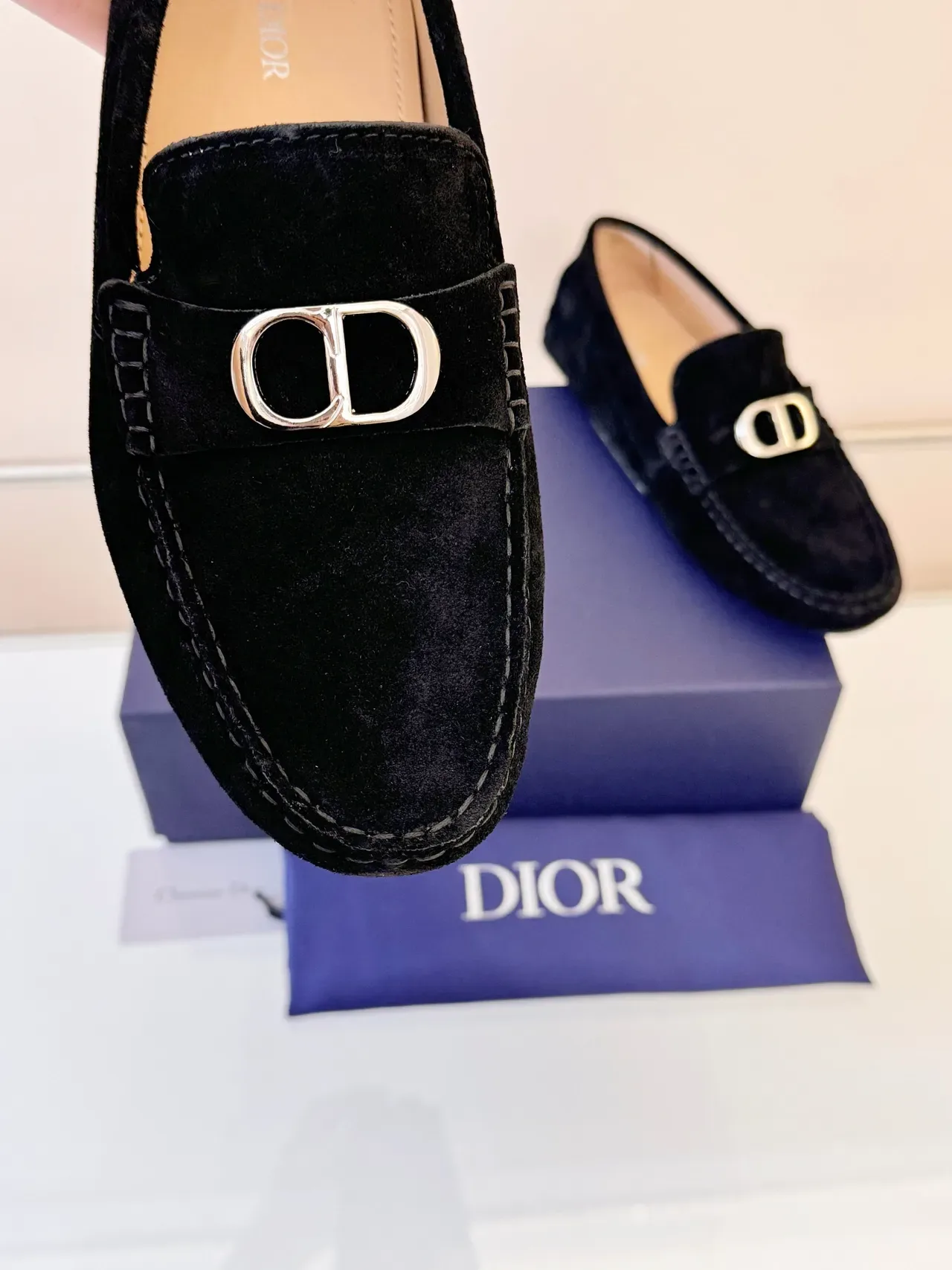 Dior Mocasines Negros de Ante con Hebilla D de Metal Slip-On 3