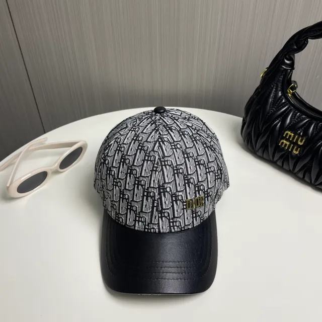 Dior Oblique Jacquard Gold Logo Black Leather Brim Casquette de baseball 3