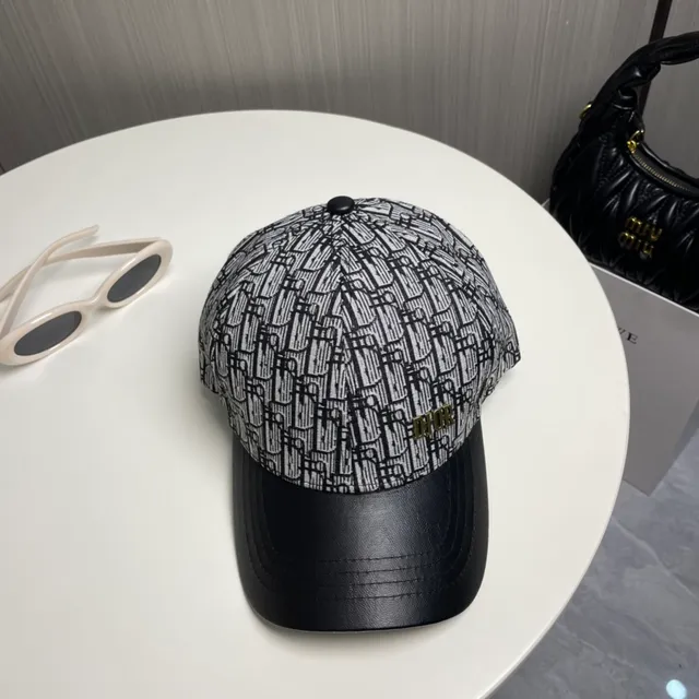 Dior Oblique Jacquard Gold Logo Black Leather Brim Casquette de baseball 6