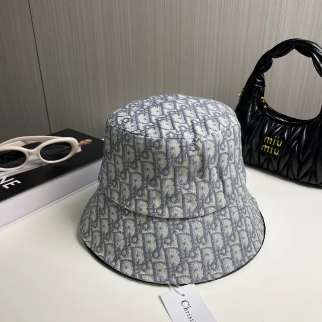 Dior Oblique Monogram Gold Logo Bucket Hat 4