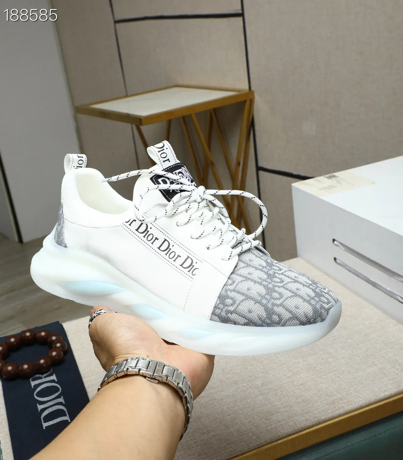 Dior White Gray Low-Top Oblique Jacquard Toe Lifestyle Sneakers 7
