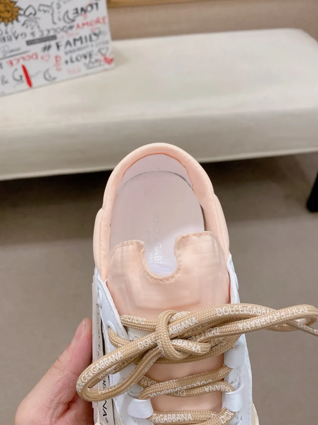 Dolce & Gabbana Tênis lifestyle bege rosa com cadarços midsole esculturado 6