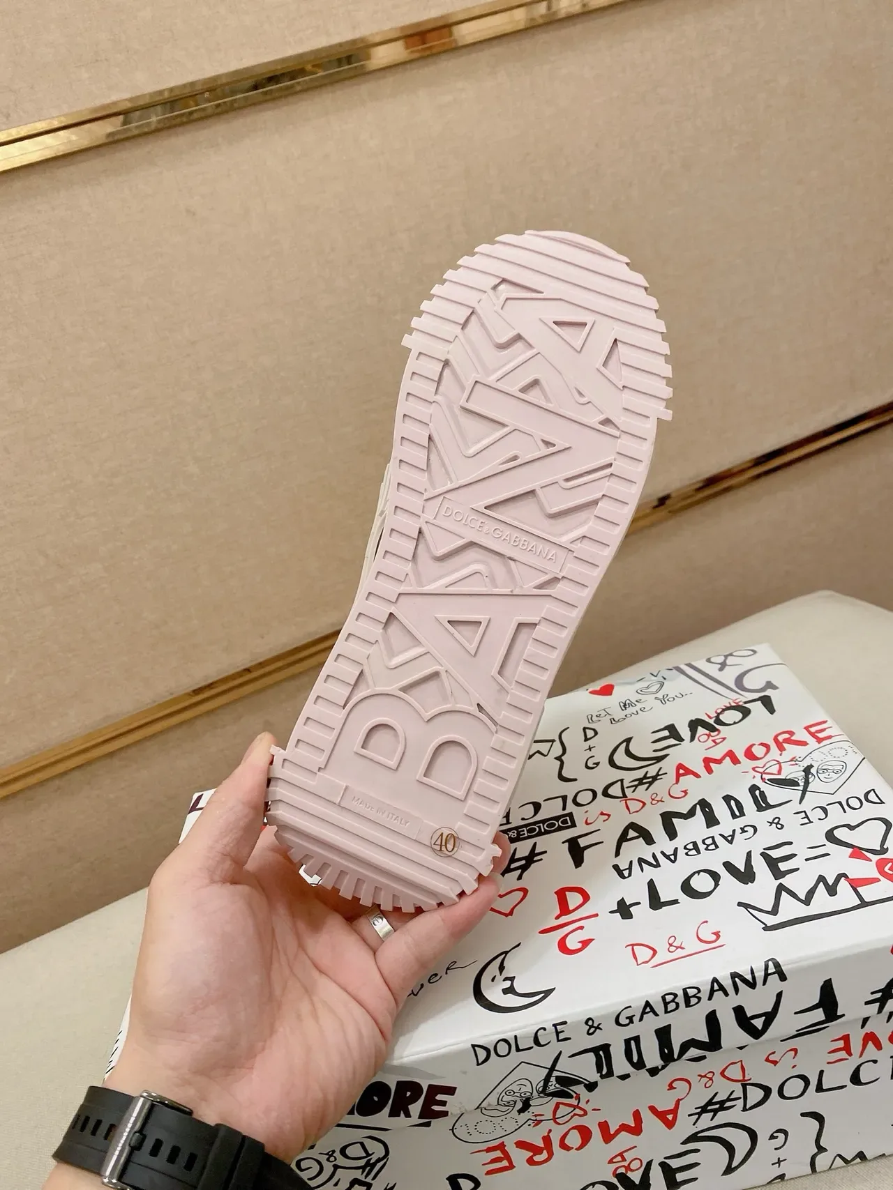 Dolce & Gabbana Tênis lifestyle bege rosa com cadarços midsole esculturado 9