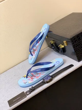 Dolce & Gabbana Graphic-Print Light Blue and Navy Slippers 5