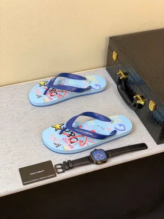 Dolce & Gabbana Graphic-Print Light Blue and Navy Slippers 6