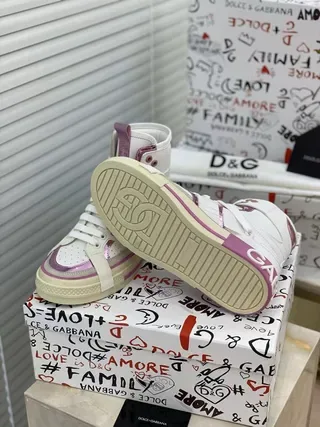 Dolce & Gabbana Zapatillas Lifestyle Blancas Moradas de Plataforma y Tacón Alto 2