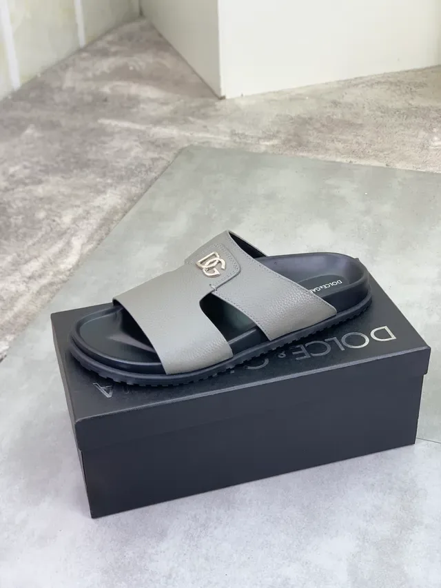 Dolce & Gabbana Gray Black Pebbled Leather Double-Strap Slippers 4