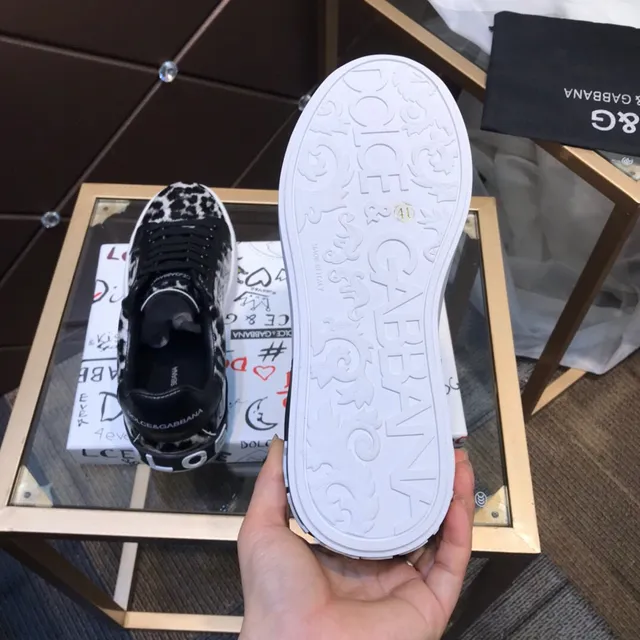 Dolce & Gabbana Sneakers Lifestyle Imprimé Léopard Noir et Blanc 4