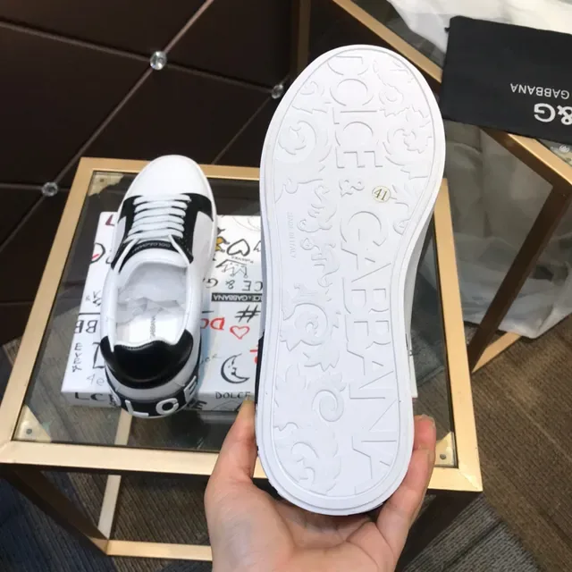 Dolce & Gabbana tênis lifestyle branco e preto com painéis de contraste 4