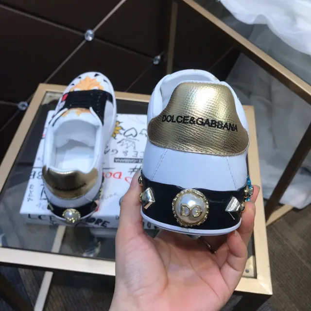 Dolce & Gabbana White Black Embroidered Lion Motif Gold Heel Tab Lifestyle Sneakers 6