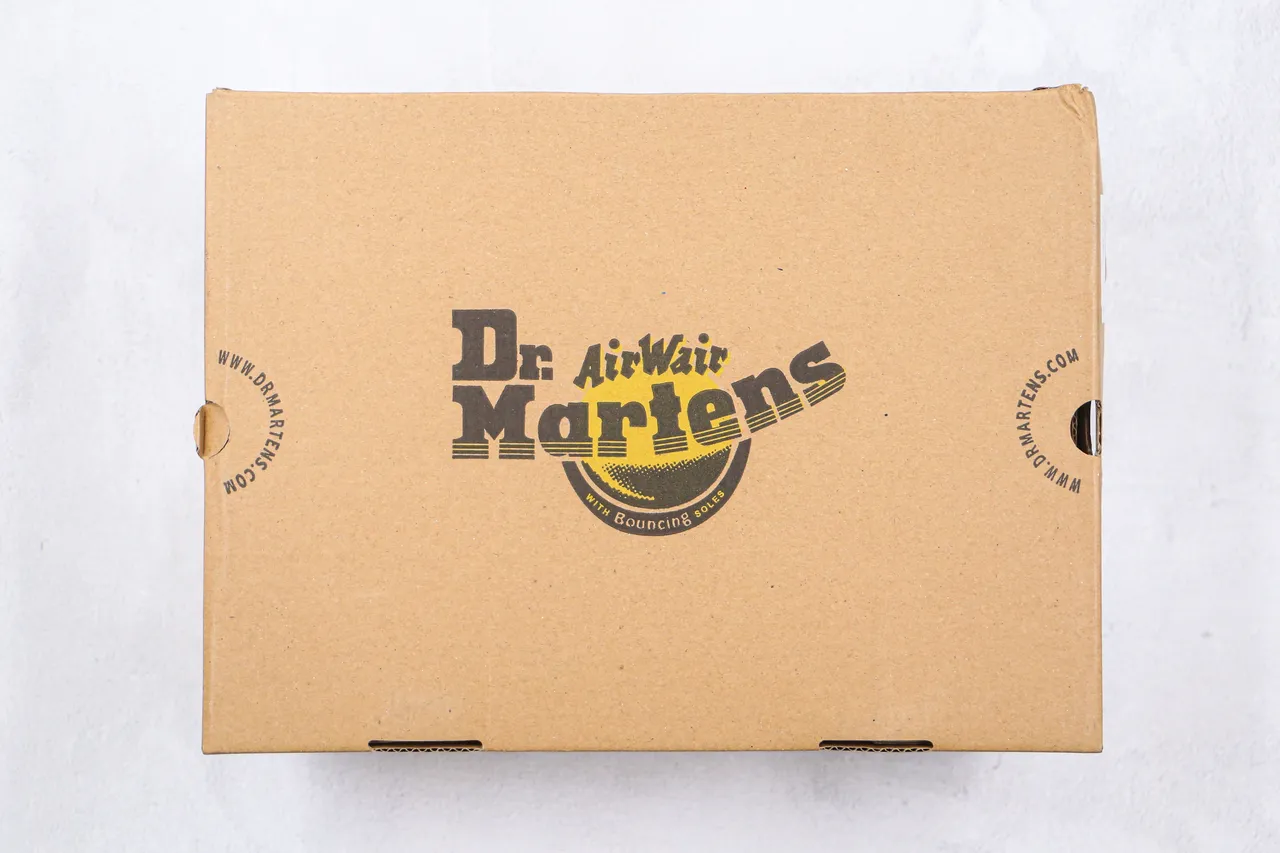 Dr. Martens 1460 Black Smooth Leather Martin Boot 10