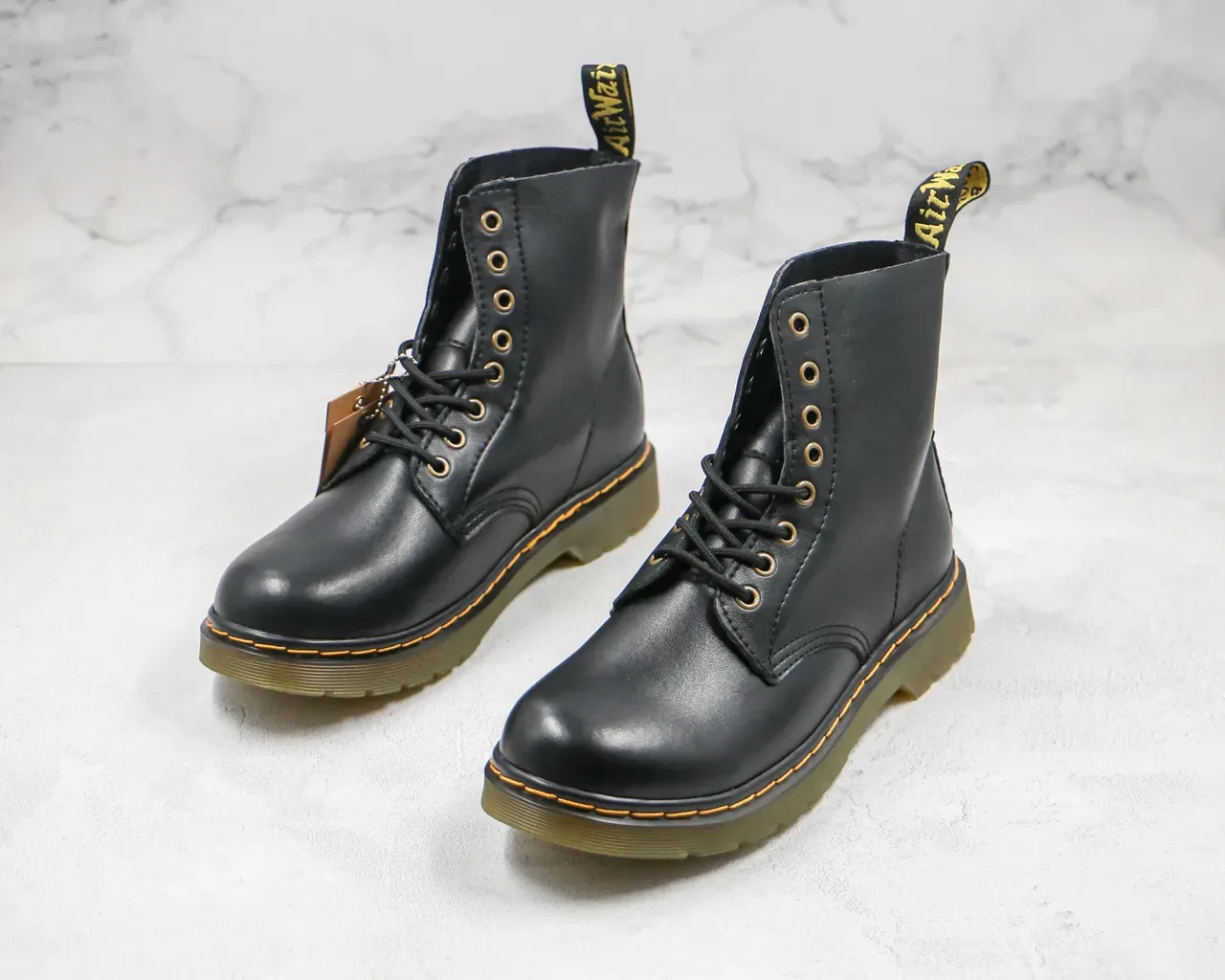Dr. Martens 1460 Botas Cuero Negro Liso Puntada Amarilla Martin 7