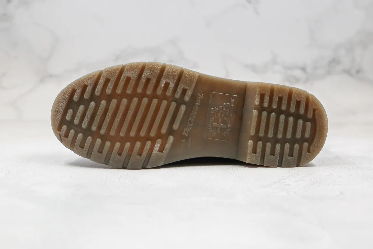 Dr. Martens 1460 亮面黑色皮革 8眼 马丁靴 4