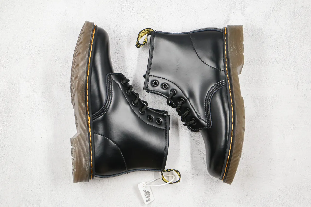 Dr. Martens 1460 亮面黑色皮革 8眼 马丁靴 5