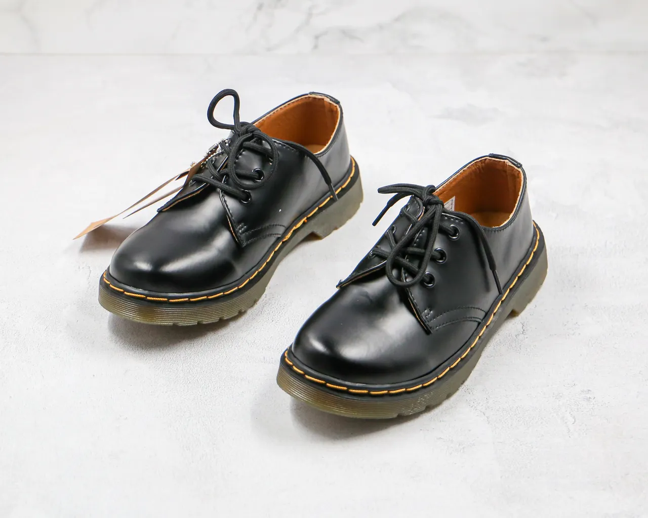 Dr. Martens 1461 Black Yellow Smooth Leather 3-Eyelet Lacing Oxford Shoes 10