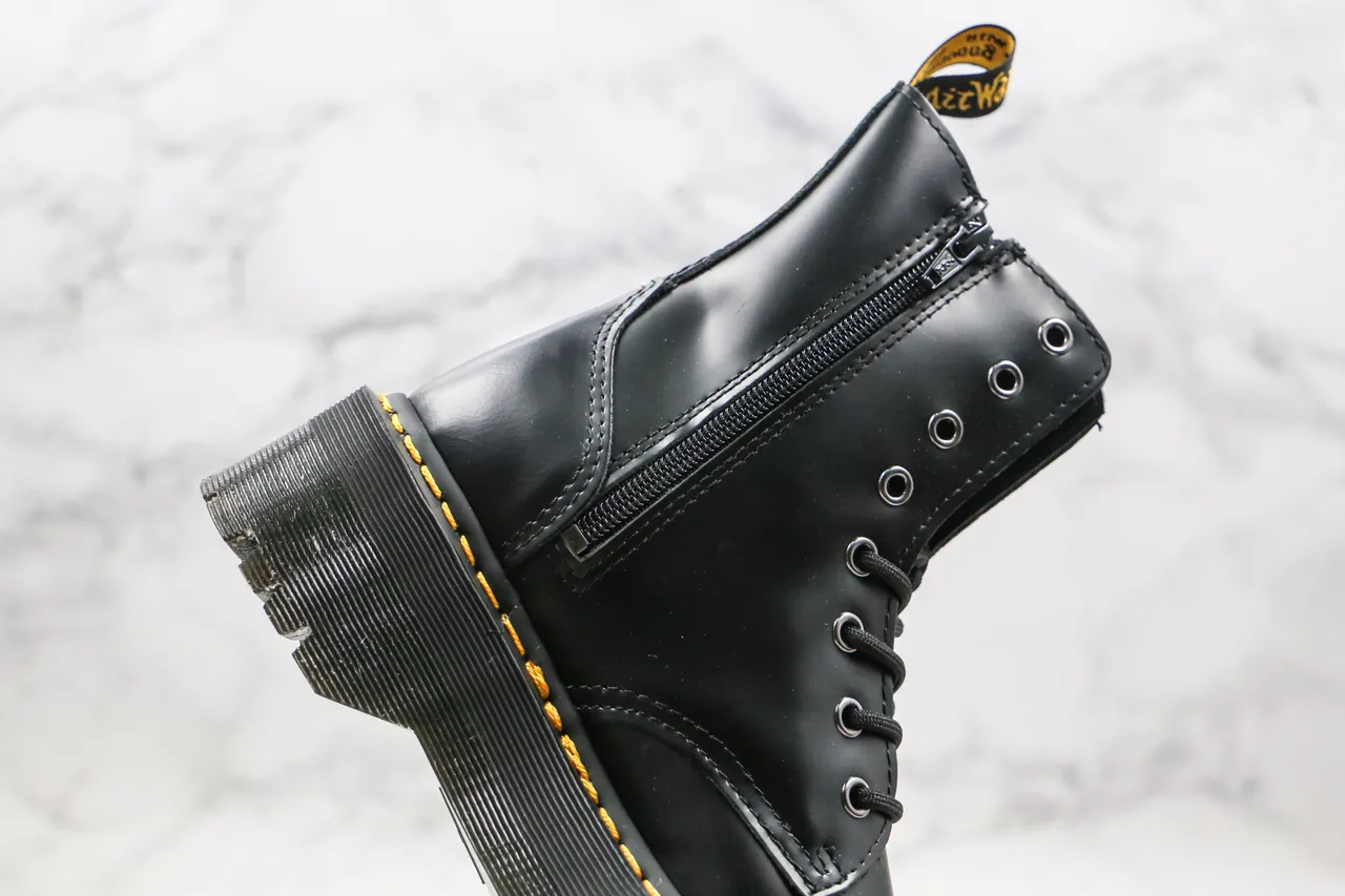 Dr. Martens Jadon Bottes Martin Semelle Plateforme 8-Eyelet Lace-Up Bottes Martin 6