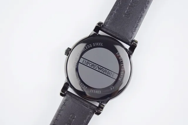 Emporio Armani Cadran Noir Sangle Cuir Montre Quartz 5