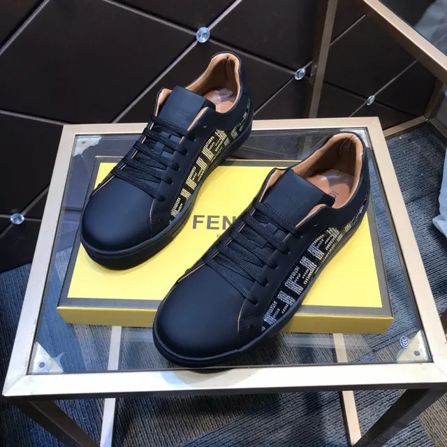 Fendi Noir Beige Low-Top Cuir Supérieur Chaussures Lifestyle 8