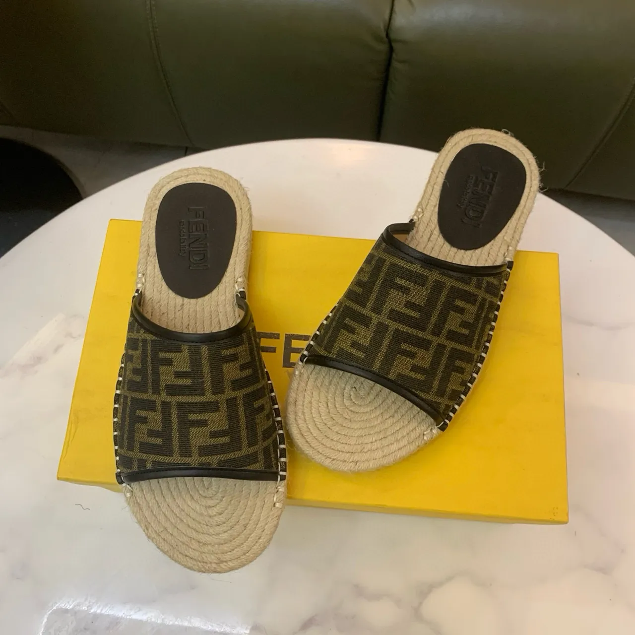 Fendi FF Espadrille marron beige tissu monogramme semelle enveloppée de jute espadrilles 3