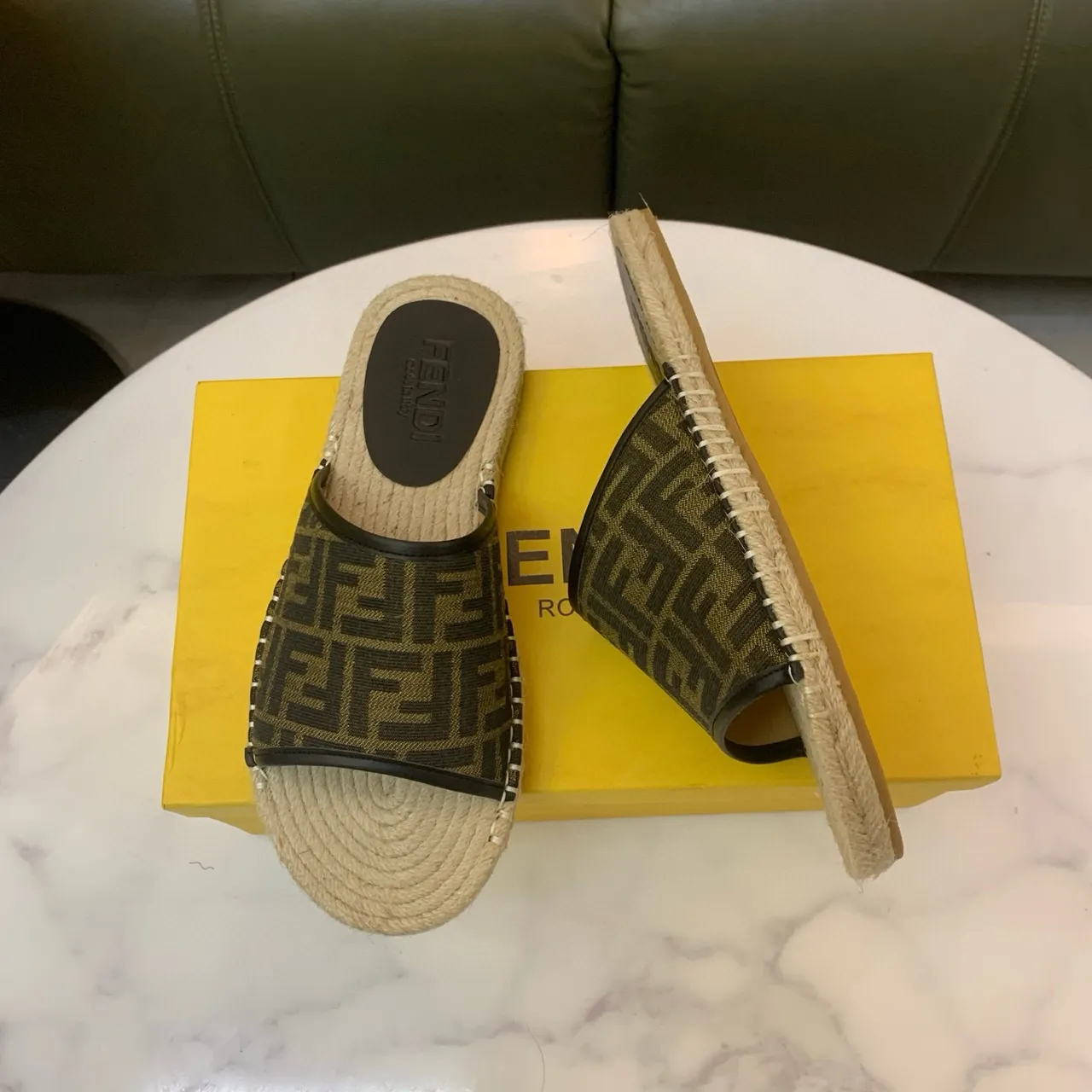 Fendi FF Espadrille marron beige tissu monogramme semelle enveloppée de jute espadrilles 4