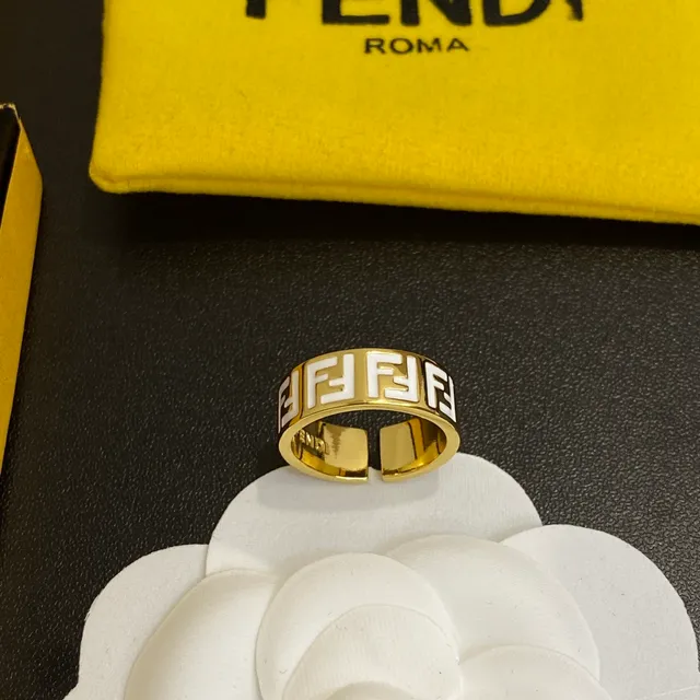 Fendi FF logo anel ouro preto metal esmaltado anel 4