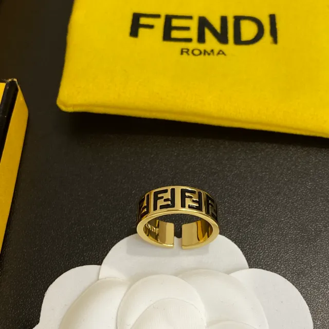 Fendi FF logo anel ouro preto metal esmaltado anel 6