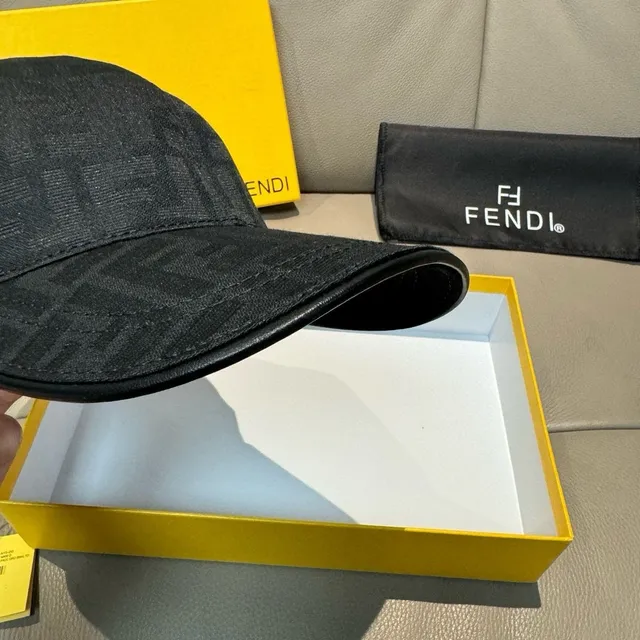 Fendi FF Monogram सेलाई Logo বেসবল ক্যাপ 5