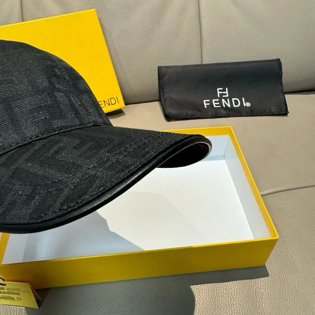 Fendi FF Monogram सेलाई Logo বেসবল ক্যাপ 7