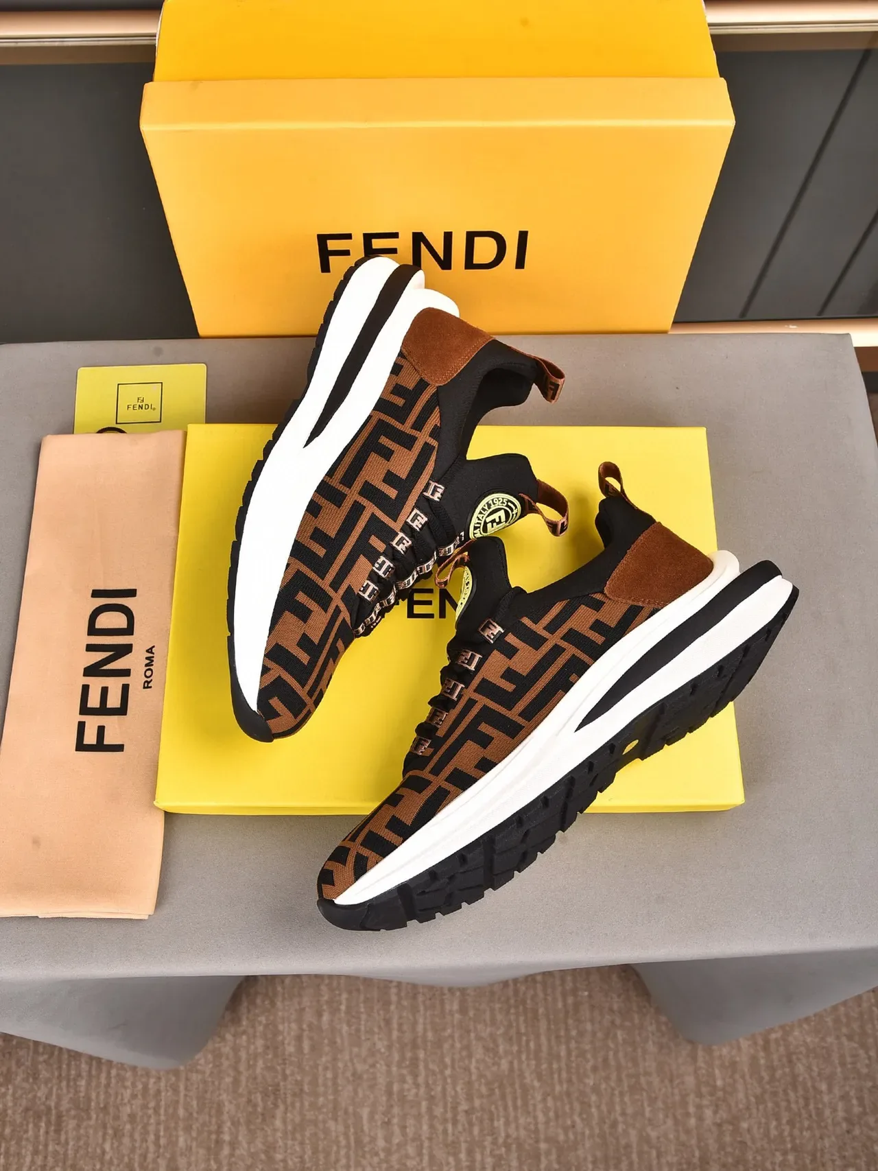 Fendi FF Monogramme Chaussures lifestyle slip-on 3