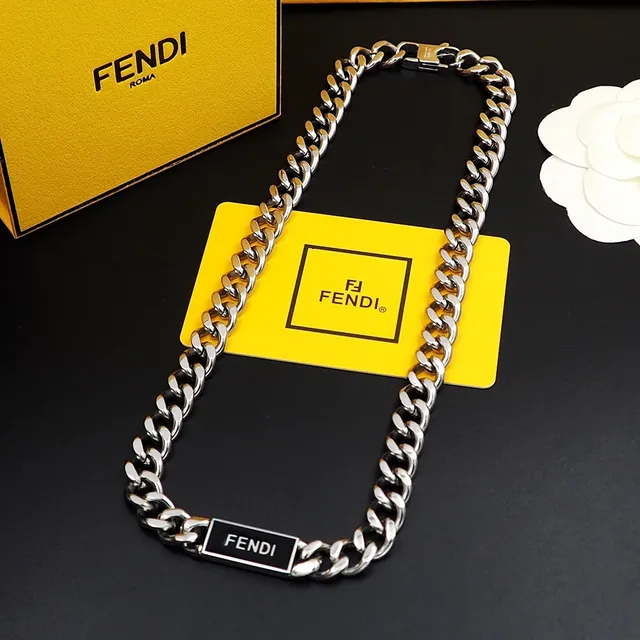 Colar de corrente com logo Fendi em prata e preto 4