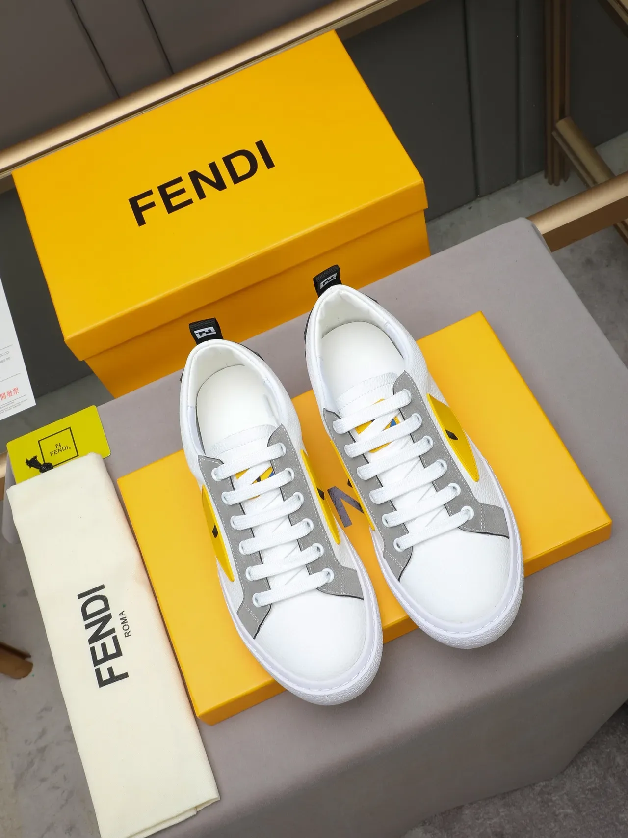 Fendi Monster Eye Sneaker blanc gris jaune sneakers lifestyle 3
