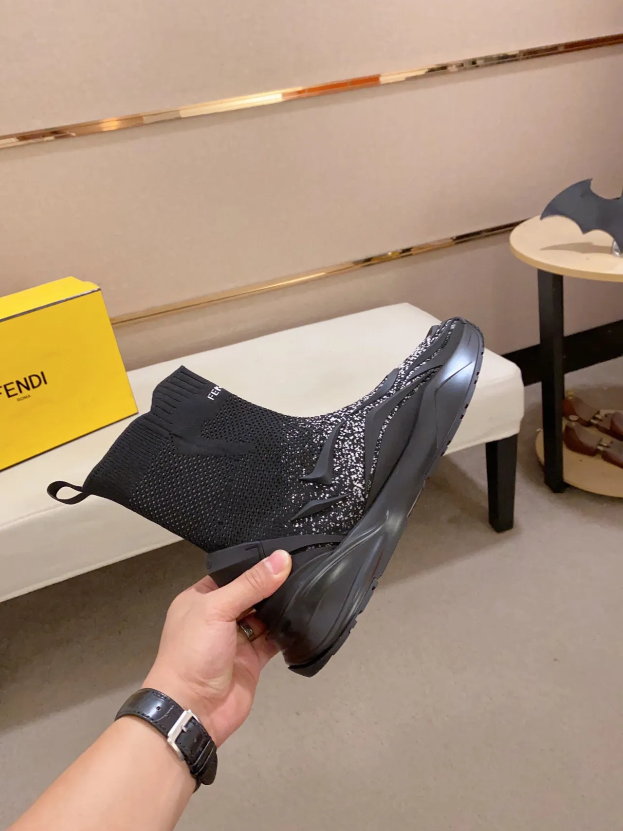 Fendi Speed Trainer Tênis Chunky Preto com Malha de Meia Ajustada com Motas 6