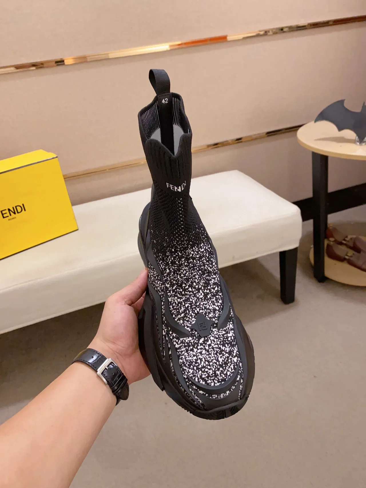 Fendi Speed Trainer Tênis Chunky Preto com Malha de Meia Ajustada com Motas 9