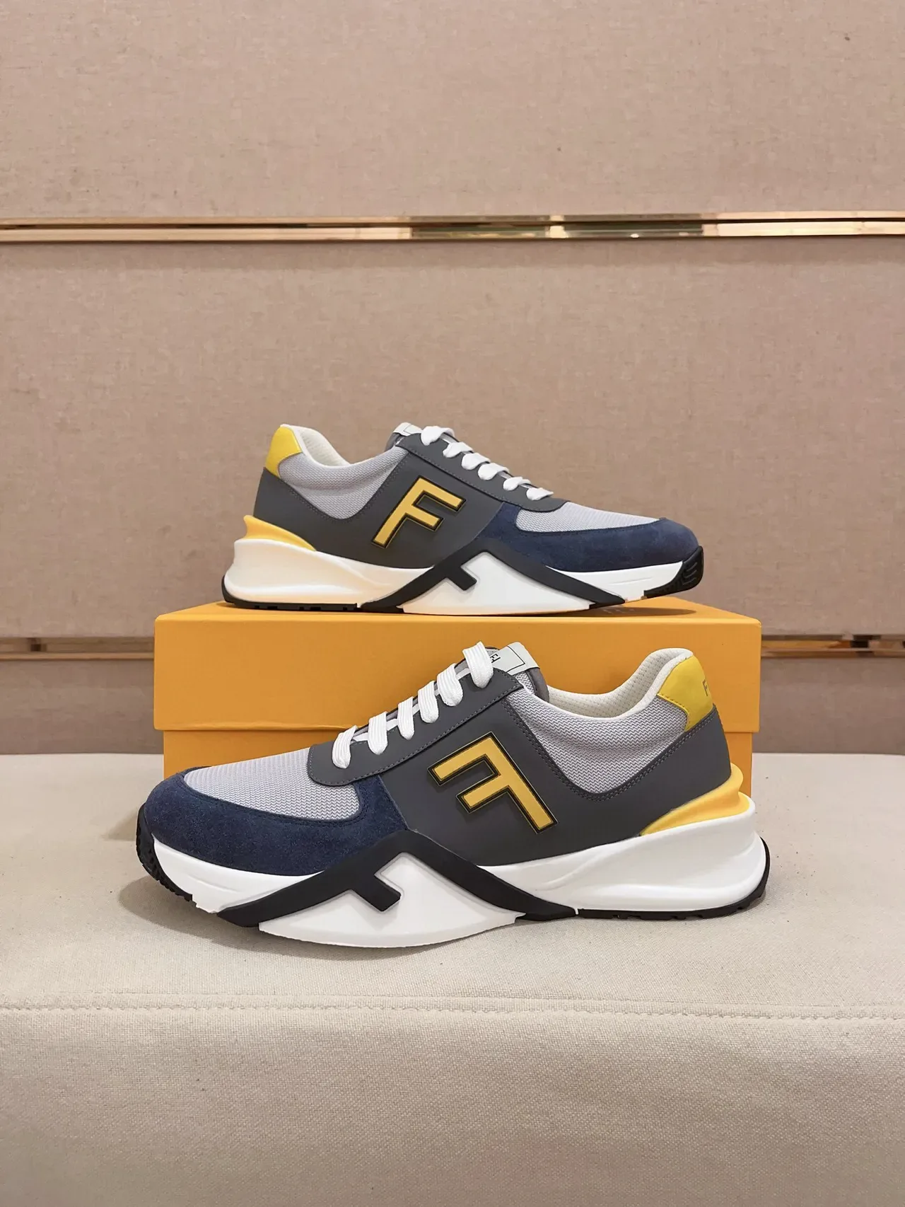 Fendi White Black Oversized Logo Sculpted Midsole Lifestyle Sneakers 11